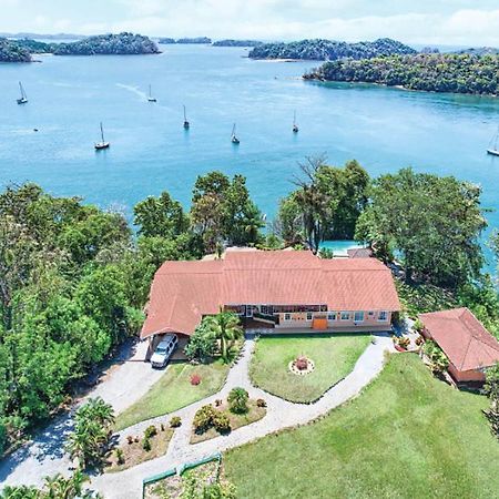 Gone Fishing Panama Resort ボカ・チカ エクステリア 写真
