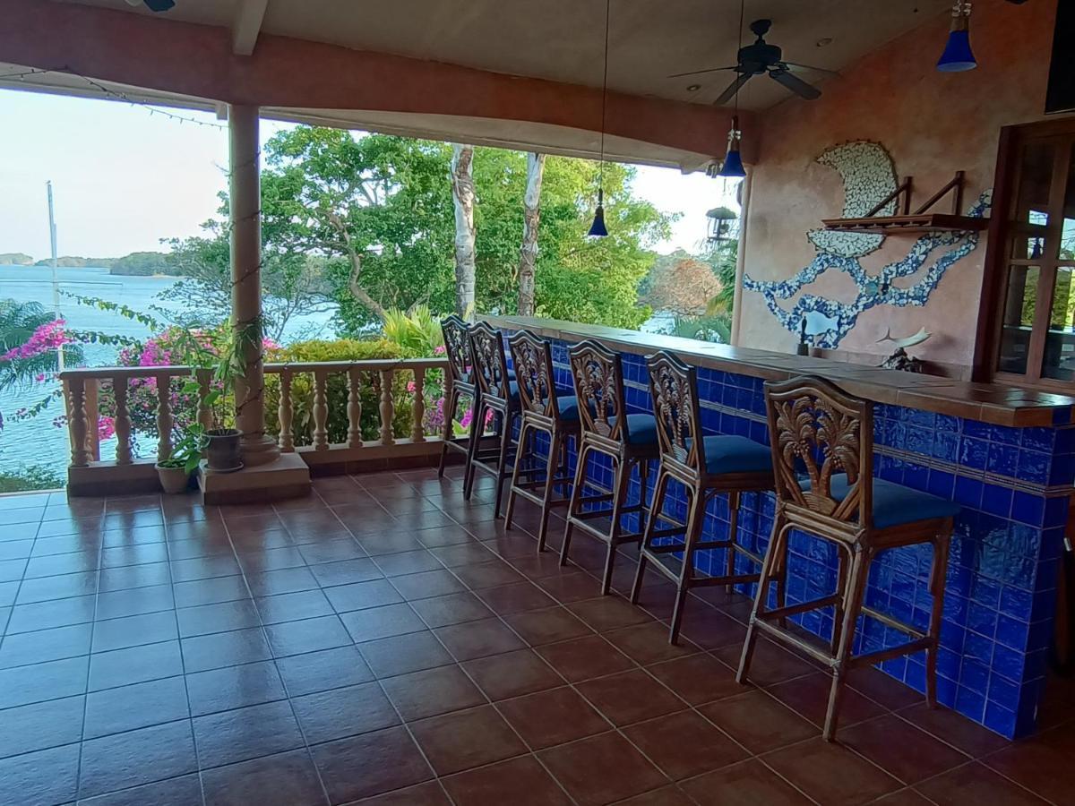Gone Fishing Panama Resort ボカ・チカ エクステリア 写真