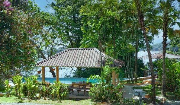 Gone Fishing Panama Resort ボカ・チカ エクステリア 写真