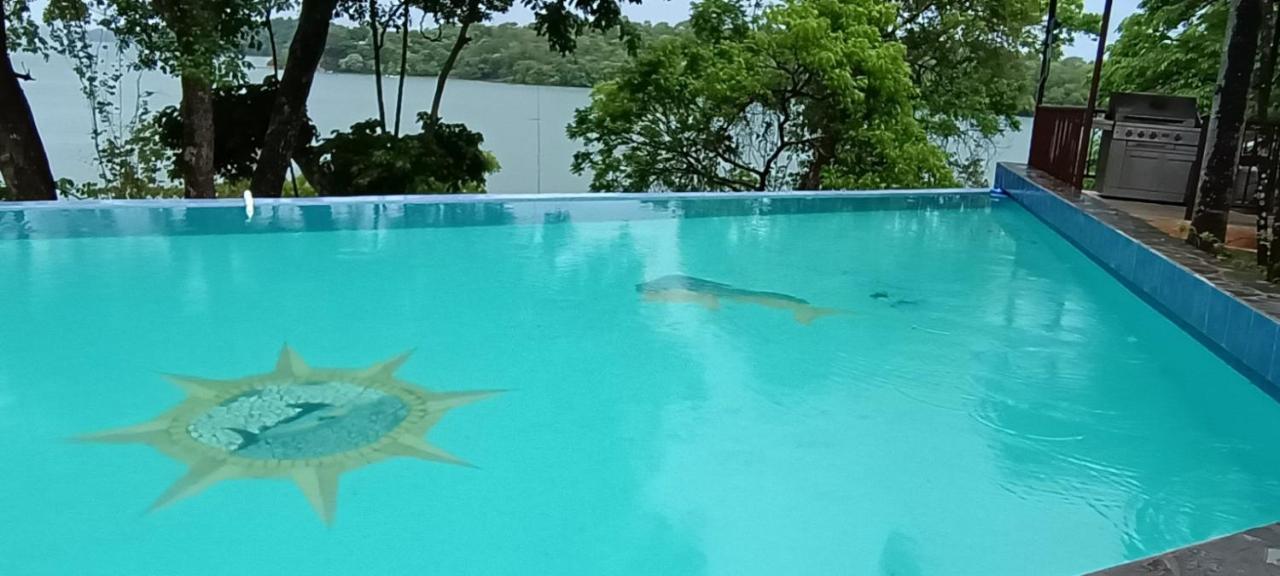 Gone Fishing Panama Resort ボカ・チカ エクステリア 写真
