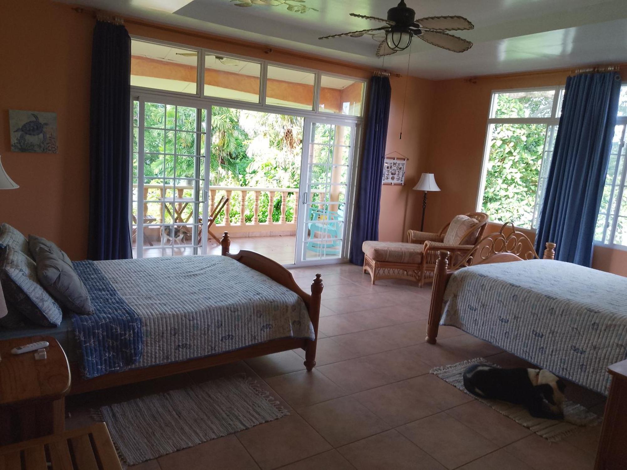Gone Fishing Panama Resort ボカ・チカ エクステリア 写真